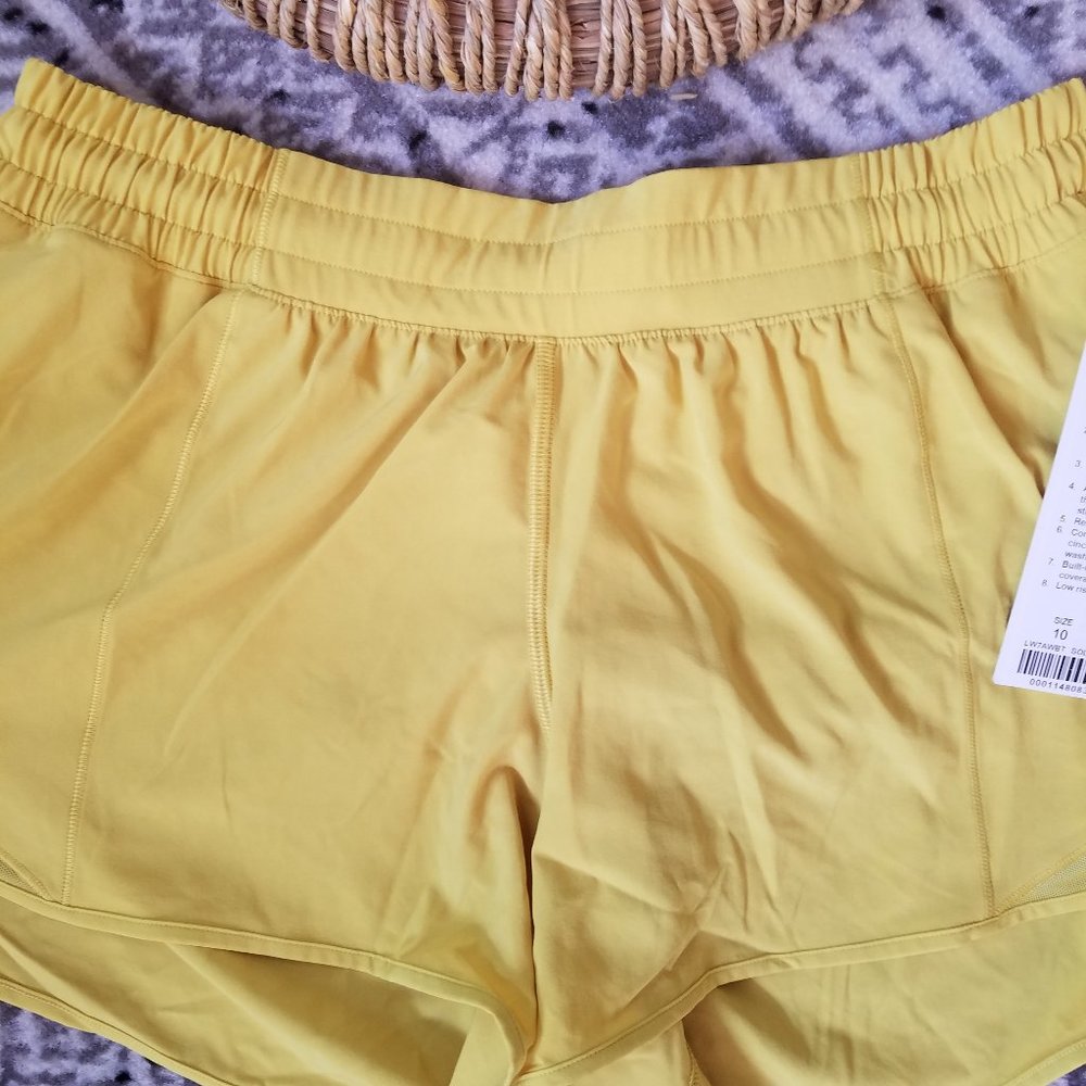 NWT Lululemon Hotty Hot Short 4" Long Soleil 10 - Picture 8 of 8